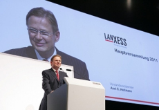 LANXESS to exceed EUR 1 billion EBITDA in 2011