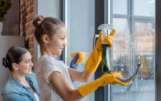How to do spring maintenance of plastic windows and doors?