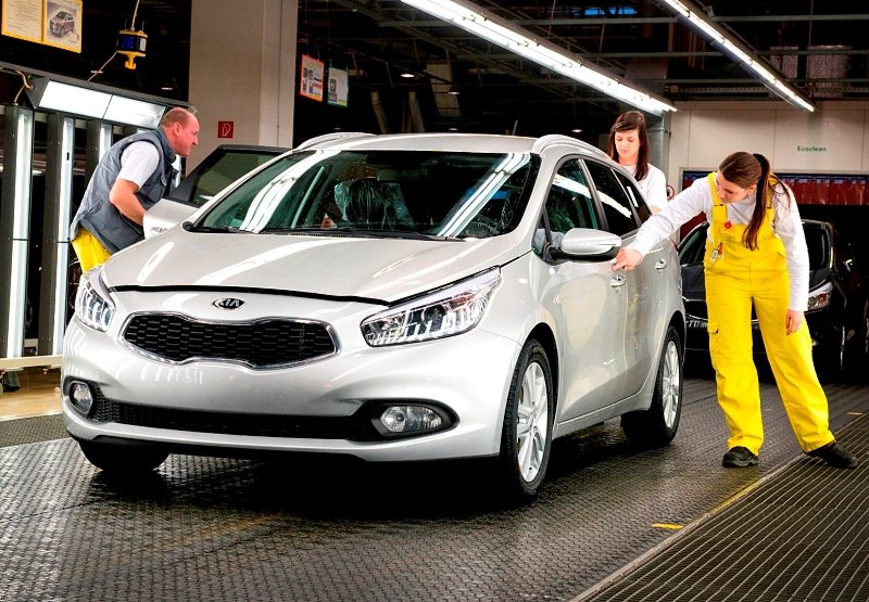 Kia Motors Slovakia achieved in 2012 sales of EUR 3.919 billion