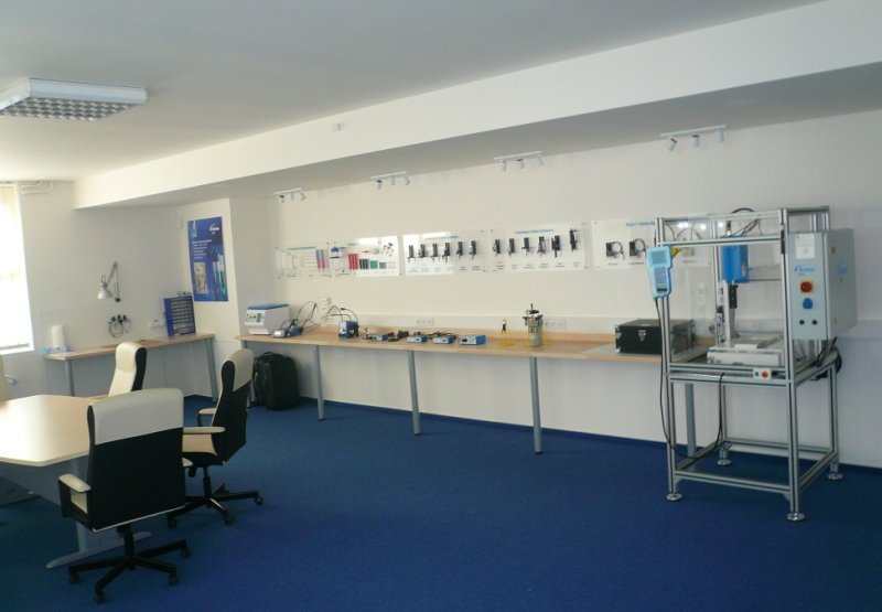 Nordson EFD opens a new showroom and laboratory in Prague