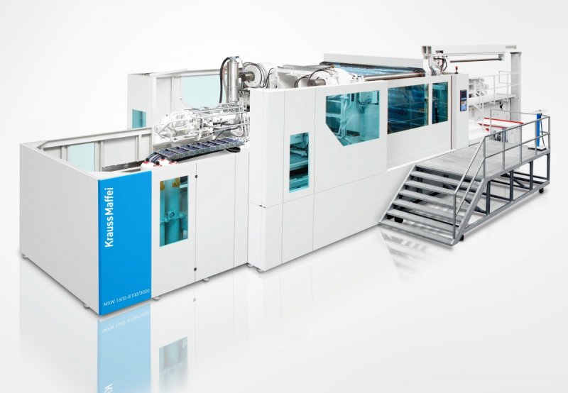 KraussMaffei at K 2013 for the first time presenting its proven technology SpinForm the machine GX series