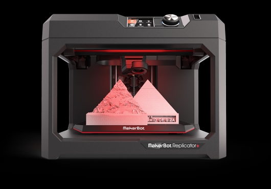 MCAE Systems company through the brand MakerBot launches new 3D printing solution for educators and professionals