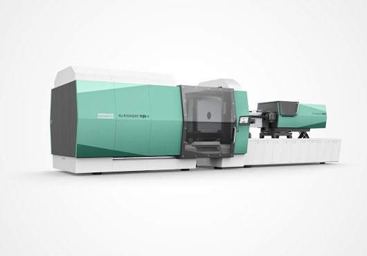 World premiere at the K 2016: Hybrid Allrounder with a clamping force of 6,500 kN