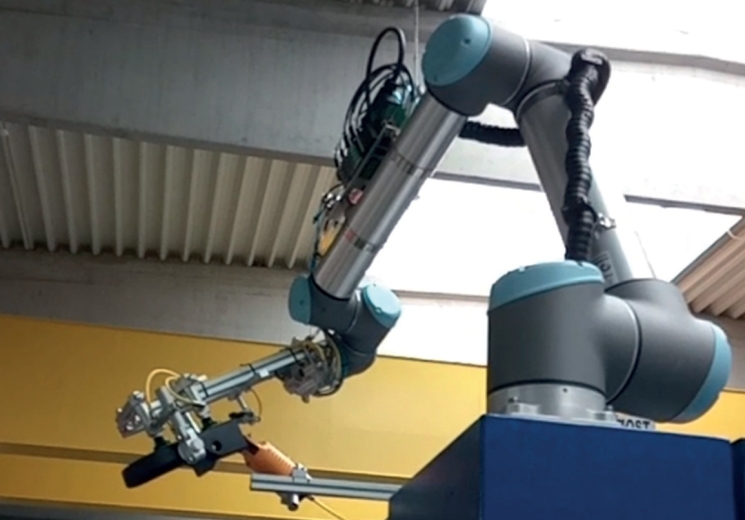 MP LINE: Automation (not only) of the injection process with the Universal Robots collaborative robot