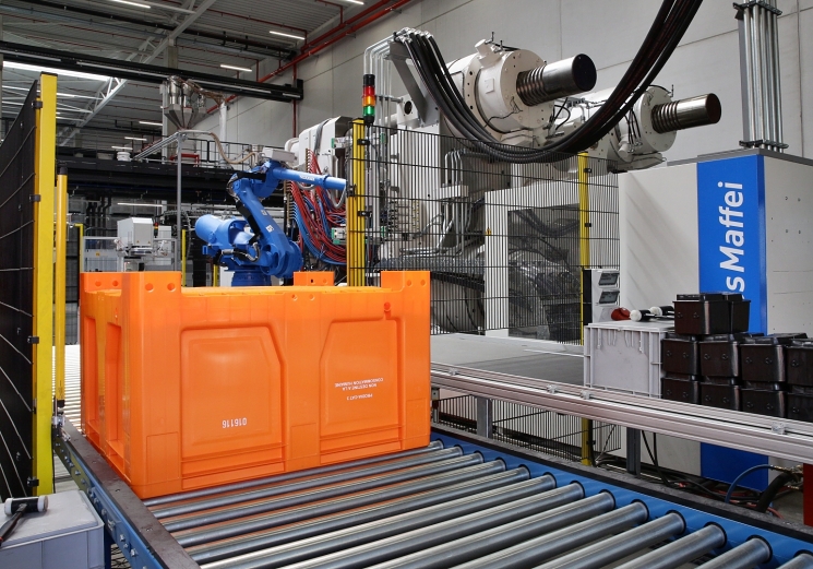 Schoeller Allibert group unveils its new Greenfield factory in Beringen, Belgium and upcoming Innovations