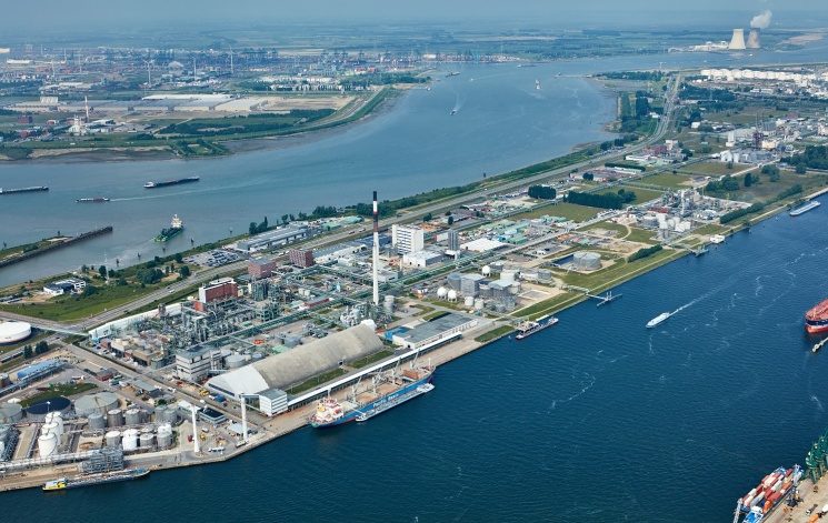 LANXESS opens a new nitrous oxide reduction plant in Antwerp
