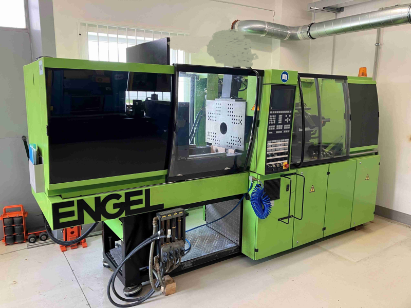 Sell: ENGEL ES200/75HL injection molding machine