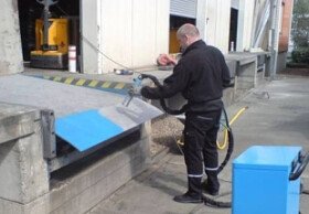 Mobile, versatile technology for thermoplastics surface treatment