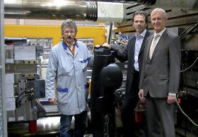 MuCell technology for large parts of the company KraussMaffei, here represented by Kuboušek, Ltd.