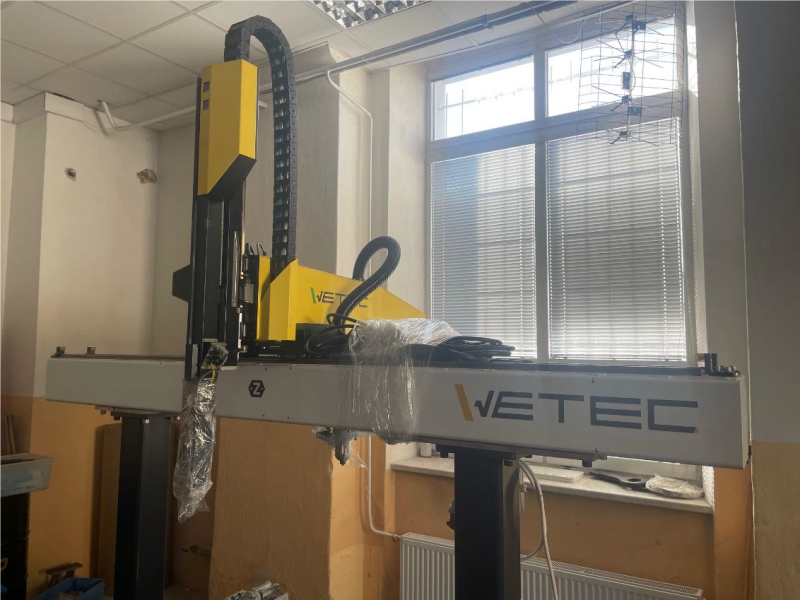 Sell: Robot WETEC