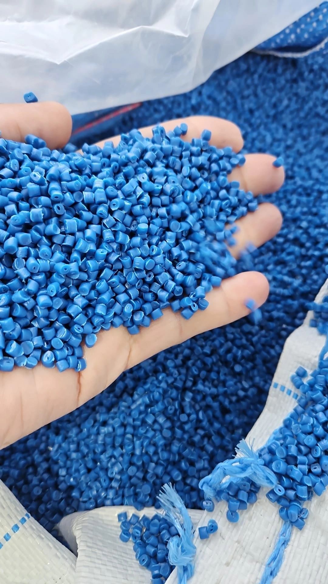 HDPE regranulate blue